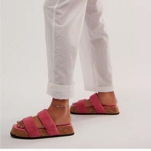 good condition Free People Fairmount Flared Footbed Watermelon Size 9 with box